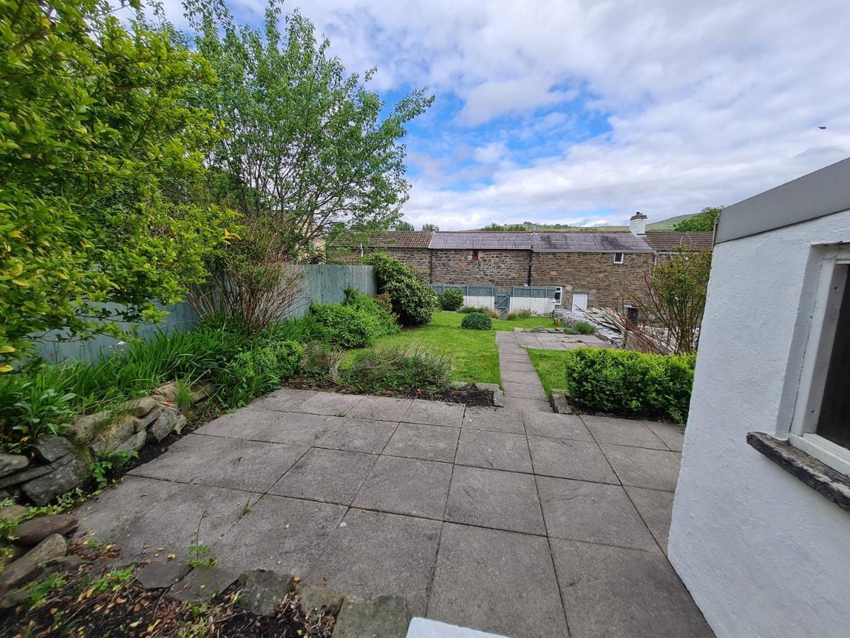 Picturesque 2 Bedroom Miners Cottage Near Bike Park Wales&Brecon Beacons Merthyr Tydfil Extérieur photo